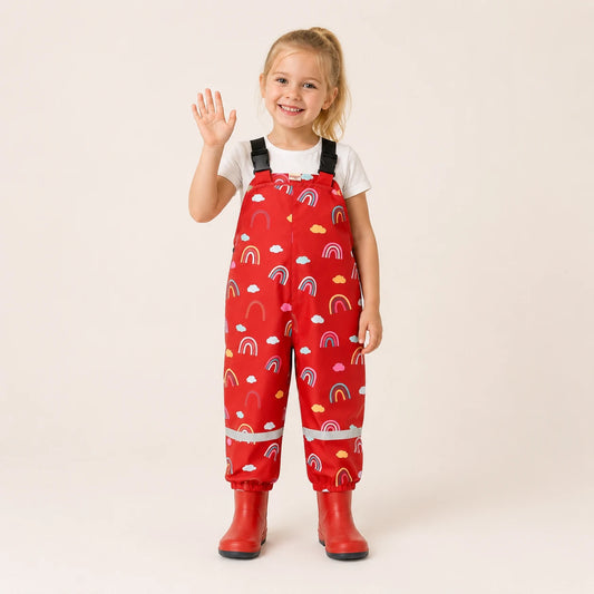 Salopette de pluie arc-en-ciel rouge portee - packshot